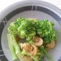 もものへ's cooksnap of when they made 鶏皮とブロッコリーのわさび風味.
