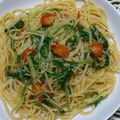 kiyokure's cooksnap of when they made トマトウインナー水菜のペペロン風パスタ.