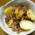hitomiyasu's cooksnap of when they made 簡単♪牛こまとじゃがいもの甘辛炒め.