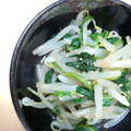 mizunaka's cooksnap of when they made 小松菜ともやしの胡麻酢和え.