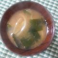 さとるちゃんの子's cooksnap of when they made 玉ねぎがおいしい味噌汁.