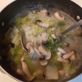 ponnko's cooksnap of when they made ダイエットに！　キノコと白菜のスープ♪.