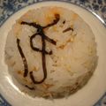 Maraisin's cooksnap of when they made 塩こんぶとシャケのゴマおにぎり.
