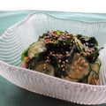 doiko's cooksnap of when they made 簡単☆　キュウリとワカメの酢のもの.