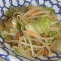 きらり流れ星's cooksnap of when they made もやしとレタスのしゃきしゃき炒め♪.