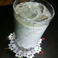 ももんたろう's cooksnap of when they made 【秘伝の美肌】黒ゴマバナナ豆乳ジュース♪.
