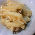 季節外れ's cooksnap of when they made じゃがいもとしめじのオイマヨ炒め.