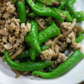 ぶっち0918's cooksnap of when they made 伏見甘長×しめじ炒め.