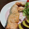 momowocook's cooksnap of when they made 焦がし醤油のサーモンムニエル.