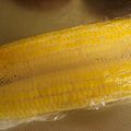 もこもこのびたん's cooksnap of when they made トウモロコシを電子レンジで簡単に♪.