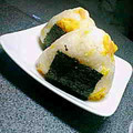 ｶﾅﾃﾞ's cooksnap of when they made ソーセージ＆卵のそぼろおにぎり.