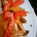 なおかっこ's cooksnap of when they made ｶﾗｰﾋﾟｰﾏﾝとしめじの炒め物.