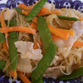 旭町のちぬ's cooksnap of when they made 絹さやと春雨の炒めもの〜？.