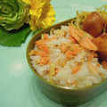 bobitin's cooksnap of when they made 千切り生姜と鮭のおにぎり.