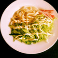 ぴっぴやんん's cooksnap of when they made 柚子胡椒マヨで☆節約サラダうどん.