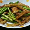 ebiyuki22's cooksnap of when they made 栄養満点♪アスパラと竹輪のごまごま炒め☆.