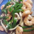 岳悠麗誓's cooksnap of when they made 海老とピーマンとエリンギの炒め物.
