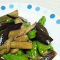あっちくりんくりん's cooksnap of when they made ナスとしし唐のの炒め物.