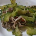 AAママ's cooksnap of when they made しめじとゴーヤの甘酢.