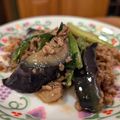 ダッフィーニーうに's cooksnap of when they made 挽肉100ｇ☆ナスとほうれん草の中華炒め.