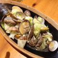 ayn33's cooksnap of when they made キャベツが美味しい！アサリの酒蒸し♪.