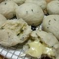 きなこつぶあんにっき's cooksnap of when they made もちもち☆バジルチーズ白パン☆.