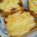 はるる515's cooksnap of when they made マヨチーシュガートースト.