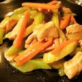 ALiA349's cooksnap of when they made セロリと豚肉の麺つゆ炒め.