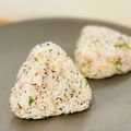 西＊絵子's cooksnap of when they made おにぎり　ゆかりと紫蘇と鰹節.