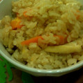 H△CHI's cooksnap of when they made 簡単♪ 炊き込みご飯.
