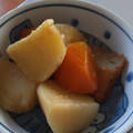 ８８まいこん８８'s cooksnap of when they made ジャガイモとさつま揚げの煮物.
