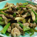 chamiri's cooksnap of when they made 牛肉と茄子とオクラの炒め物.