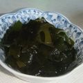 きらり流れ星's cooksnap of when they made 水コップ半分☆生わかめ1分で完璧なゆで方.
