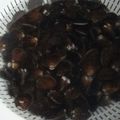 きらり流れ星's cooksnap of when they made †美味しいお味噌汁の為の貝の砂抜き†.