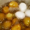 toshiebaba's cooksnap of when they made つるとむけるゆで玉子.