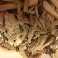 kozueham's cooksnap of when they made 豚ときのこの青じそ炒め.