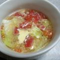 riyuhi's cooksnap of when they made 子供も大好き♪レタスとトマトのスープ.