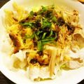 madihsoy's cooksnap of when they made 豚しゃぶ、みょうがとしそと油揚げ投入.