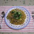 RuAY's cooksnap of when they made 止まらない！サバ缶とオクラの醤油パスタ.