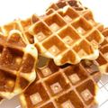 かおりんこ's cooksnap of when they made 簡単★タッパーとお箸でお手軽に★ワッフル.