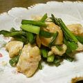 ～Moonbow～'s cooksnap of when they made 簡単！！鶏ムネ肉とニラのピリ辛炒め♪.