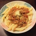 ユキぬん's cooksnap of when they made 獲れたてミニトマト♪で濃厚ミートソース.