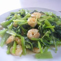 キテレツ・コロ助's cooksnap of when they made 三つ葉とえびのにんにく炒め.