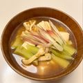 azbjbn's cooksnap of when they made 茄子 油揚げ 豆腐 の味噌汁.