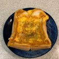 akoママクック's cooksnap of when they made くりぬき食パンでハムチーズエッグトースト.