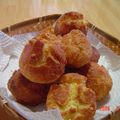 kinaco's cooksnap of when they made ★ホットケーキミックスでチーズドーナツ★.