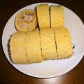tomo7574's cooksnap of when they made 和風！あずきクリームのきな粉ロールケーキ.