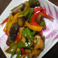 ☆ゆみっっち☆'s cooksnap of when they made 椎茸・ピーマンのオイマヨ炒め.