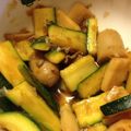gomaneko's cooksnap of when they made ズッキーニとウィンナーのおかか炒め.