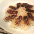 Marrietty's cooksnap of when they made 羽根付き餃子の作り方.